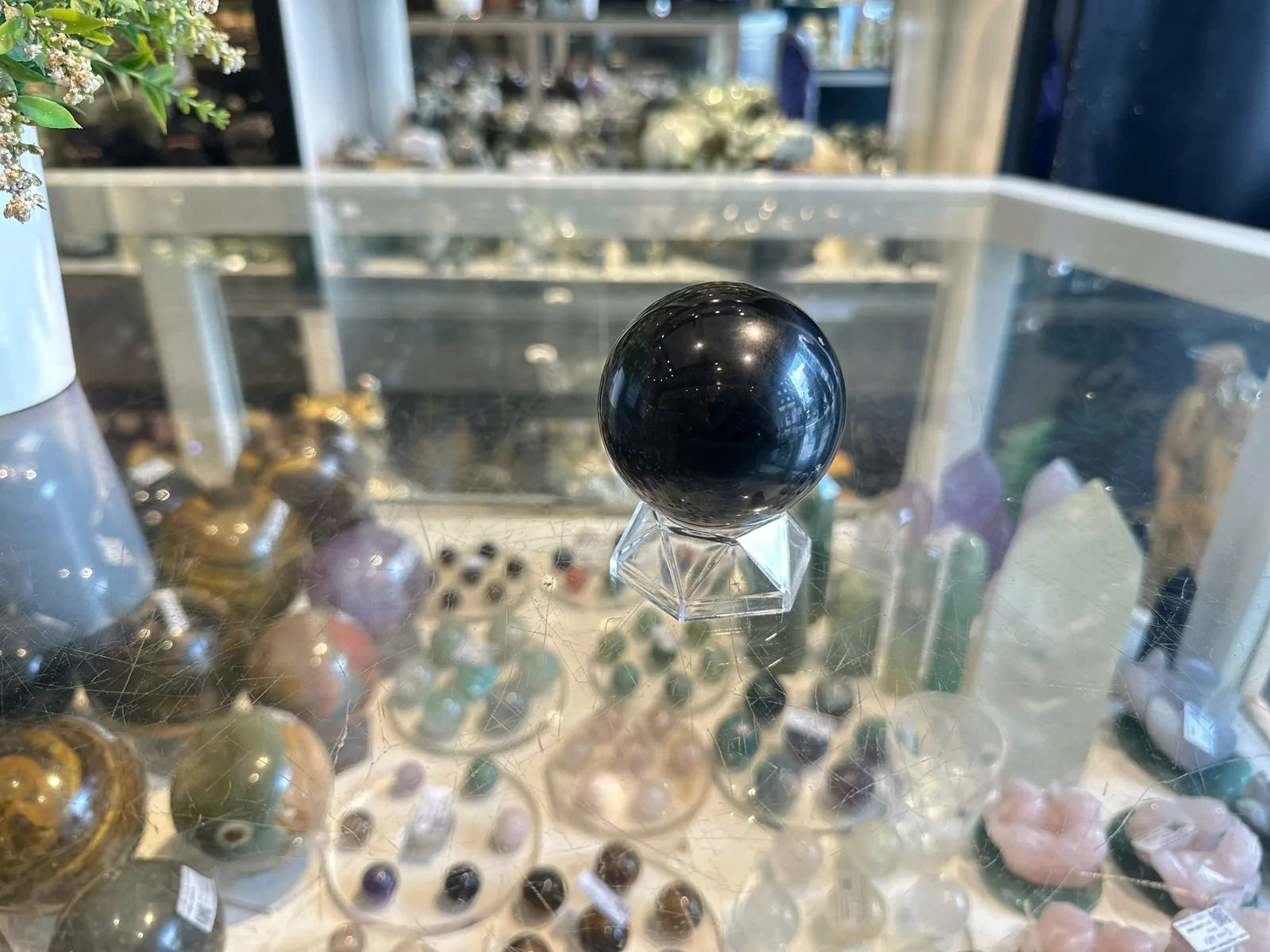 Quả cầu đá hắc ngà (268gr/4830K) GM151-S3-1295